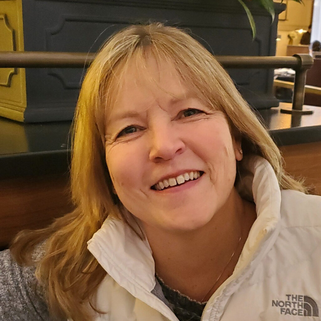 Photo of Laurie Schuster